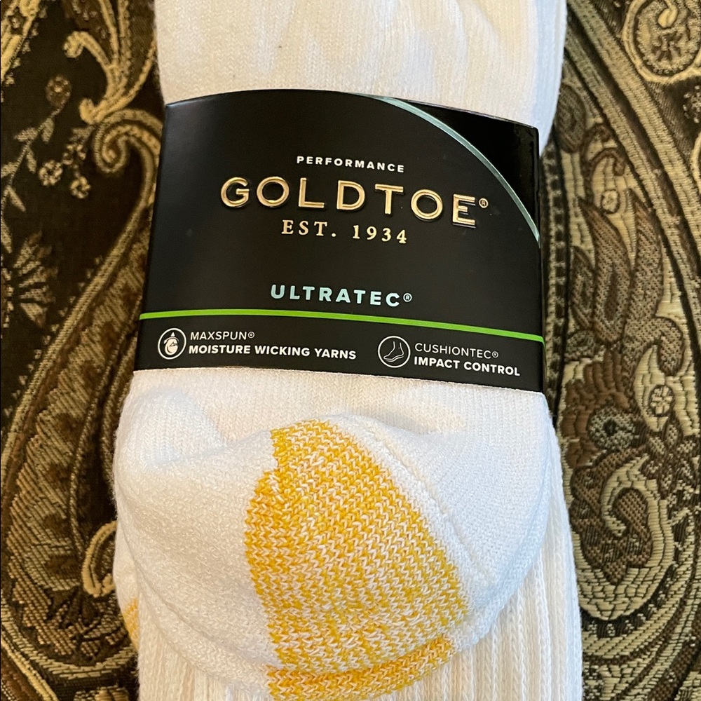 NWT Gold Toe Over-The-Calf White Cotton Rich Socks For Men or Women. 3 pairs 🏝️ - Picture 3 of 9